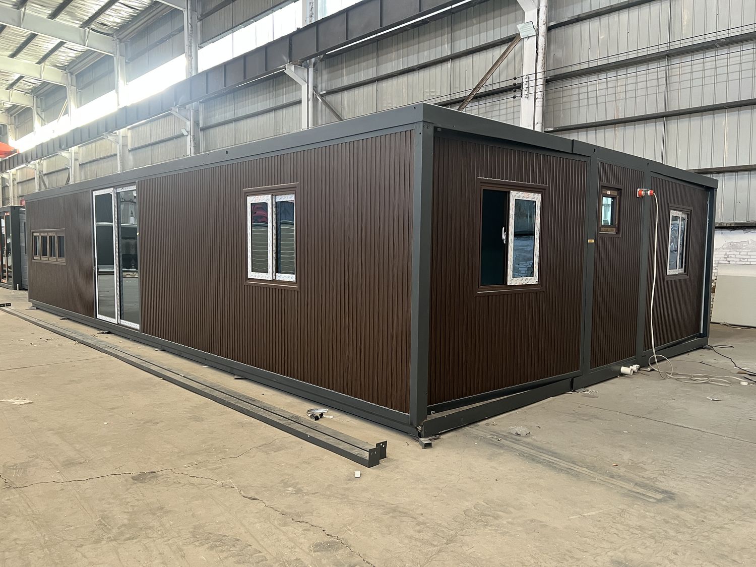40ft Brown Expandable Container House | 73 sqm 3-Bedroom Fold-Out Home