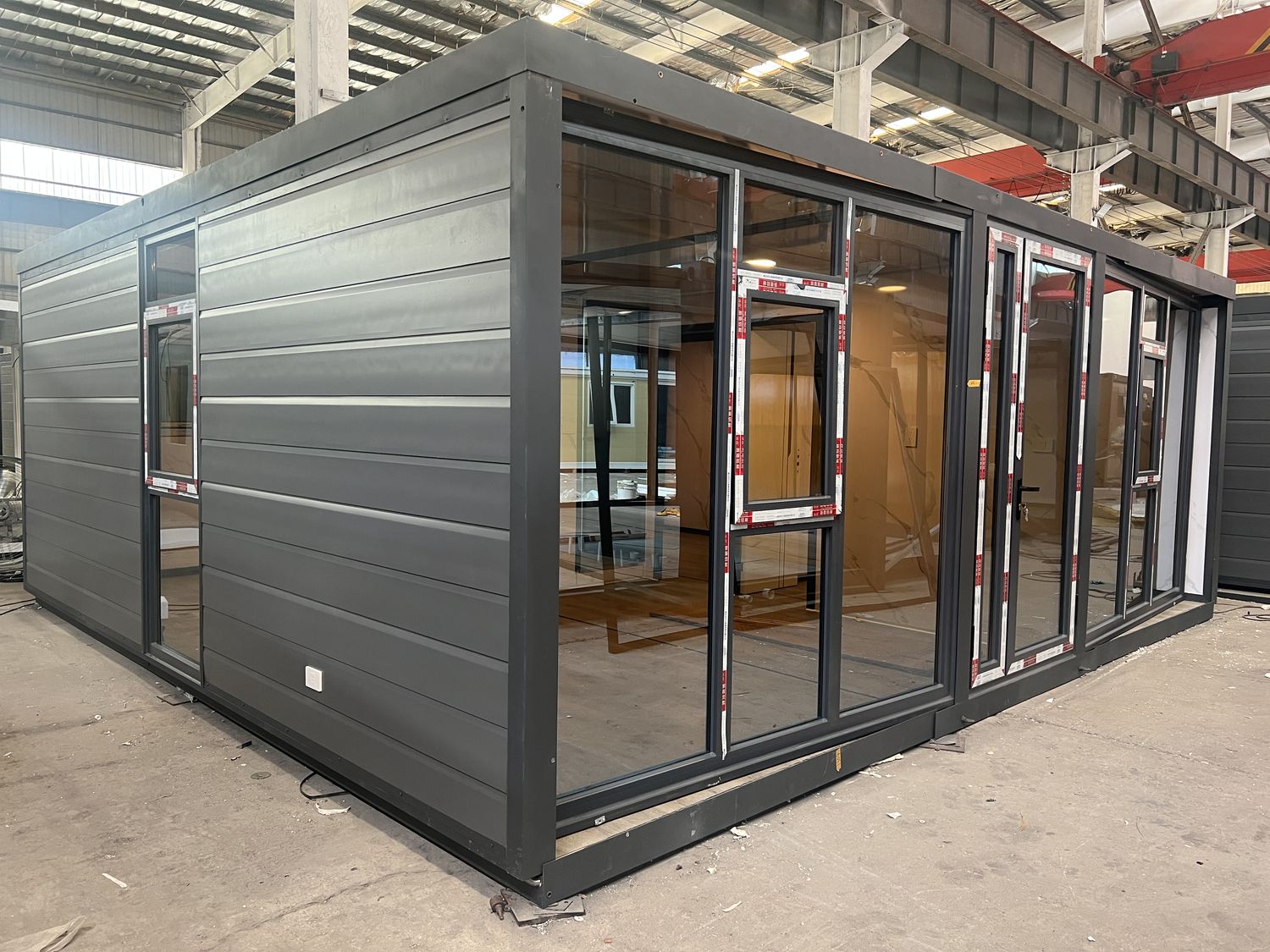 20ft Grey Glass Curtain Wall Expandable Container House | 38 sqm Flat Roof