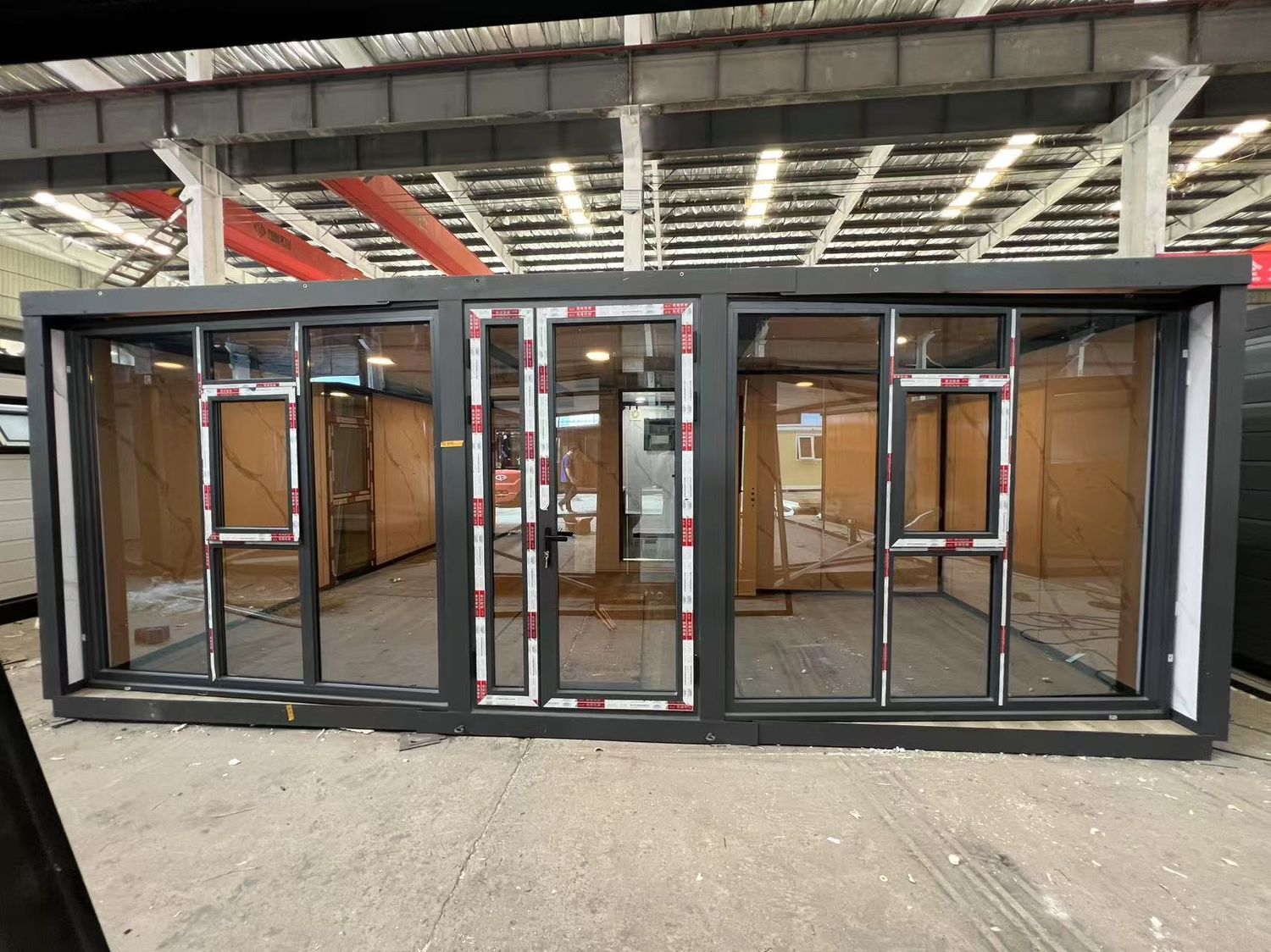 20ft Grey Glass Curtain Wall Expandable Container House | 38 sqm Flat Roof