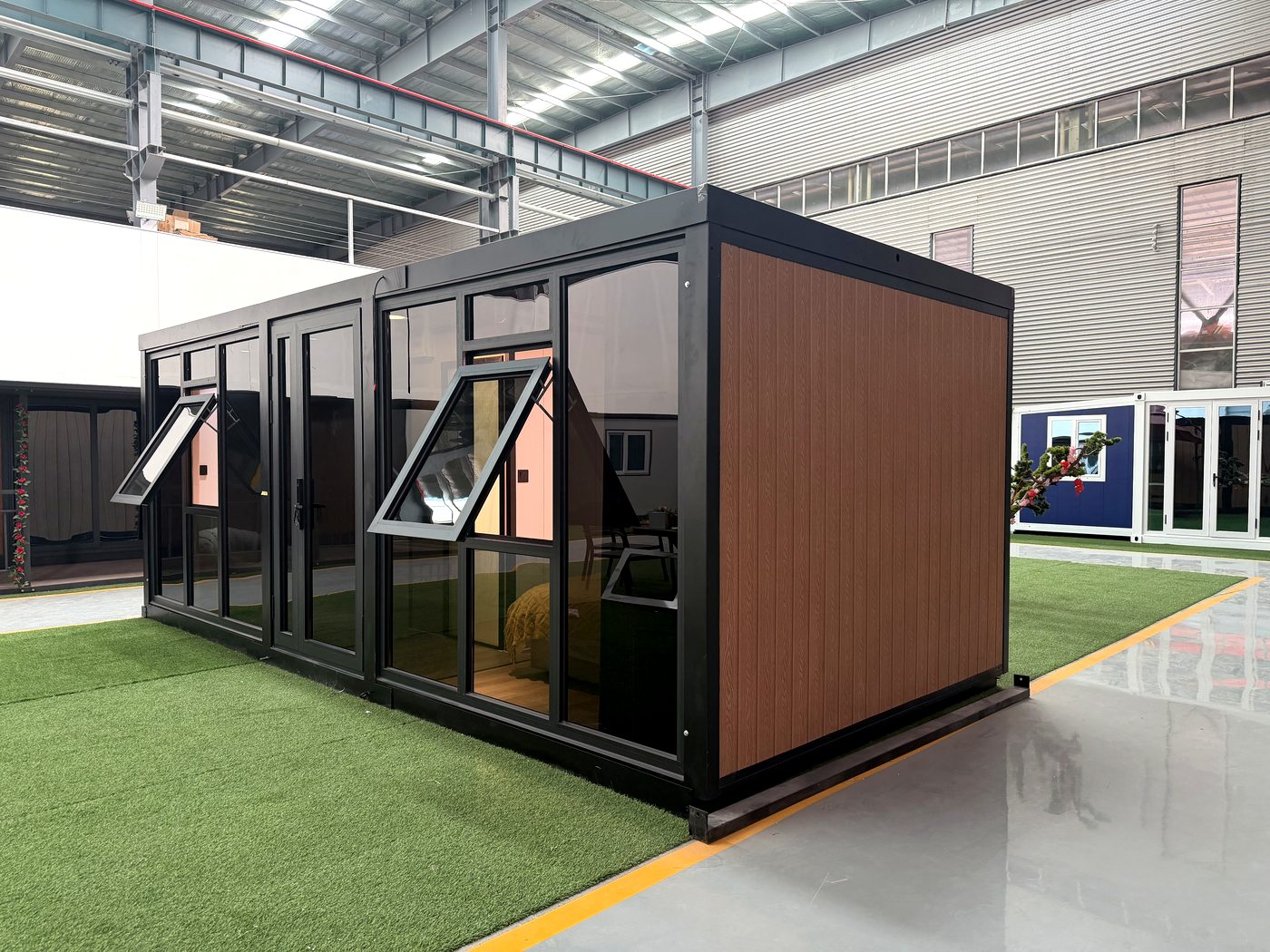 10ft Glass Curtain Wall Container House