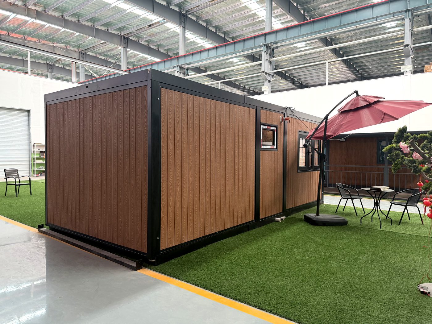 10ft Glass Curtain Wall Container House