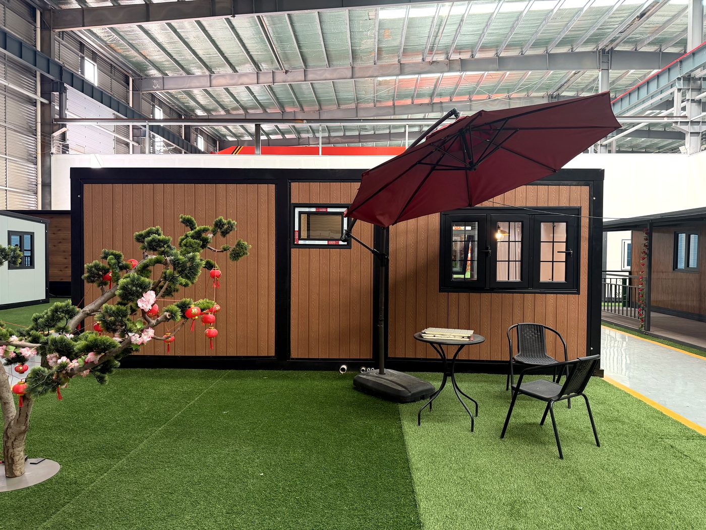 10ft Glass Curtain Wall Container House