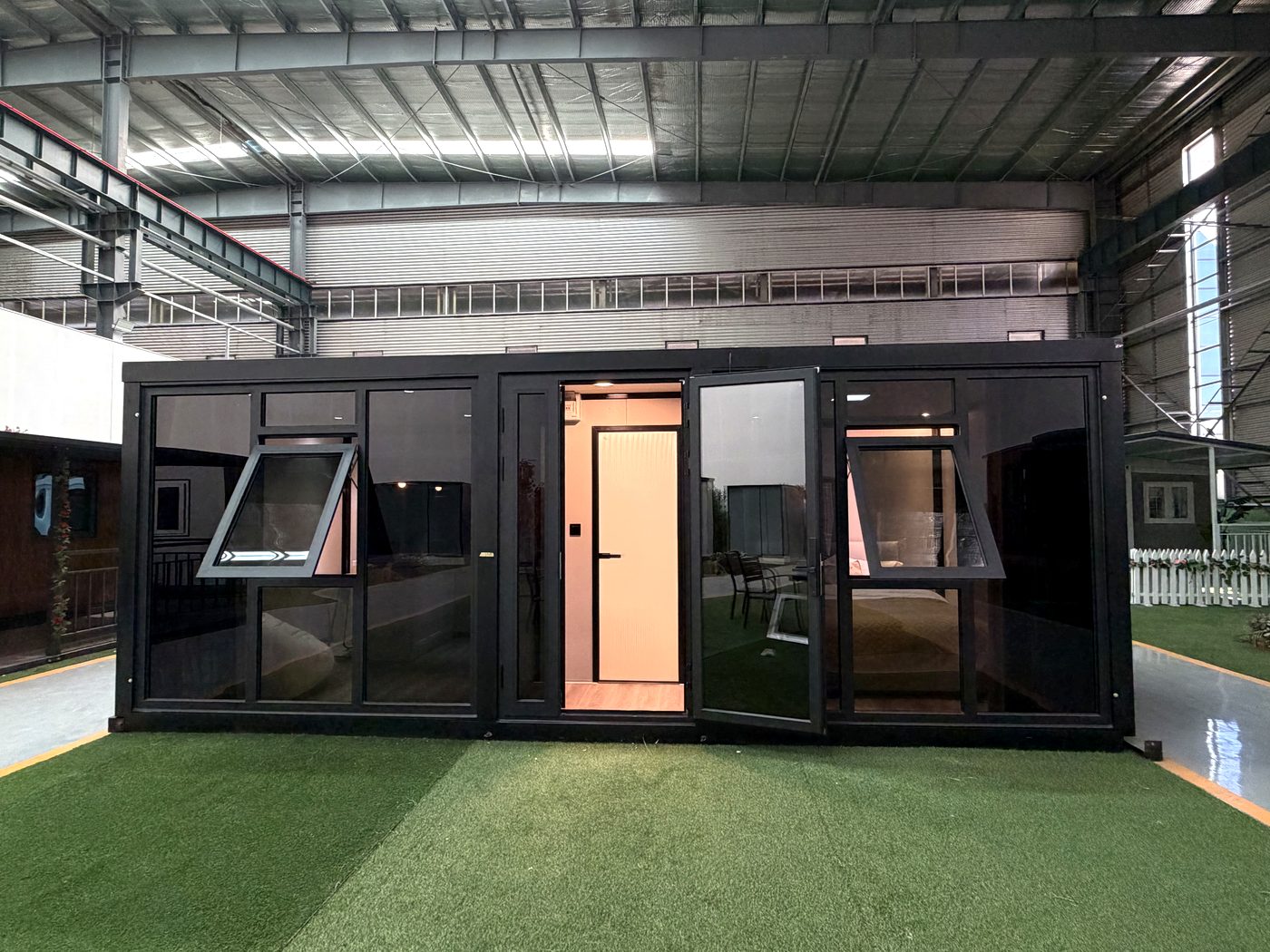 10ft Glass Curtain Wall Container House