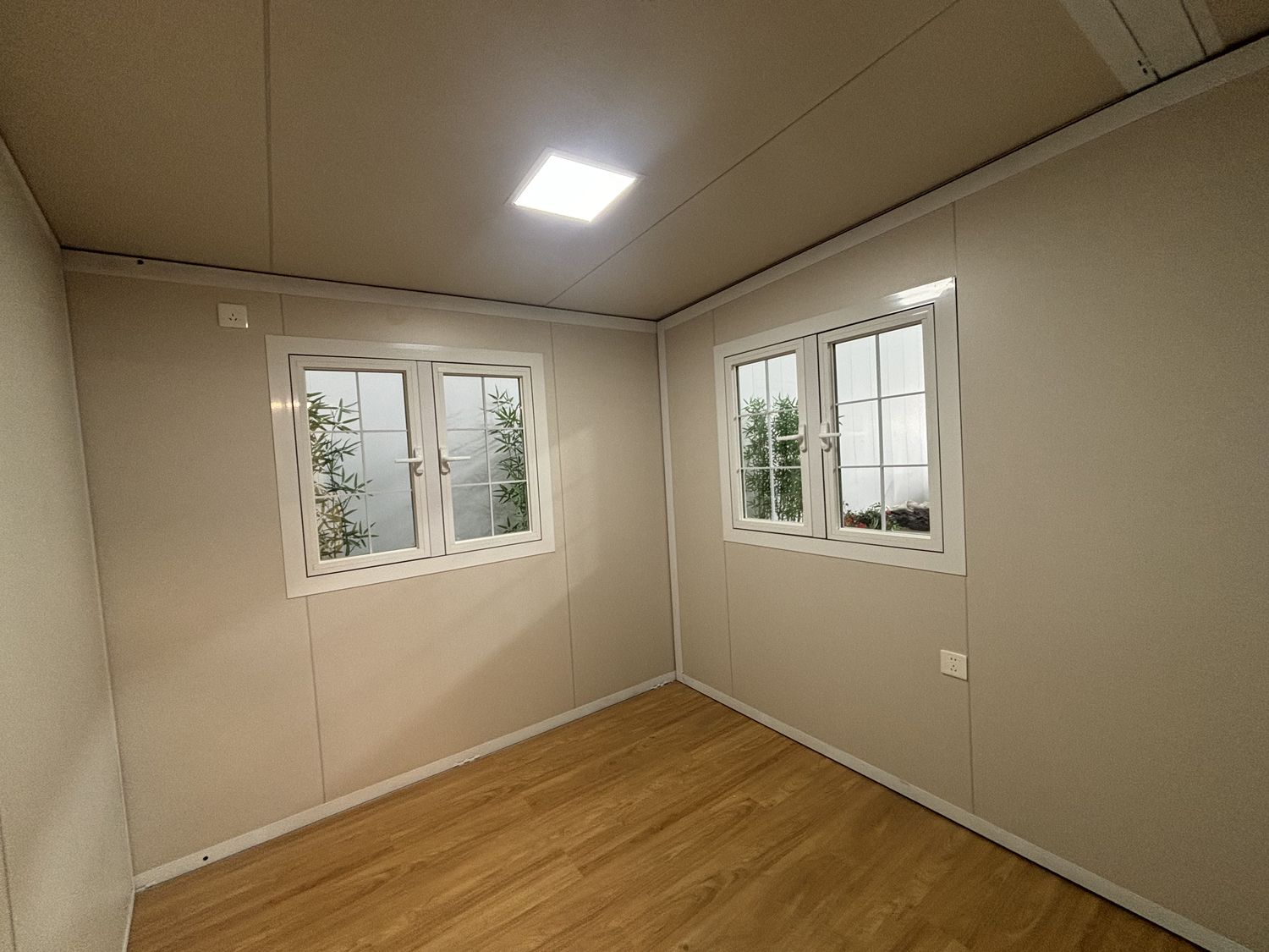 20ft Grey and White Expandable Container House | 38 sqm Two-Tone