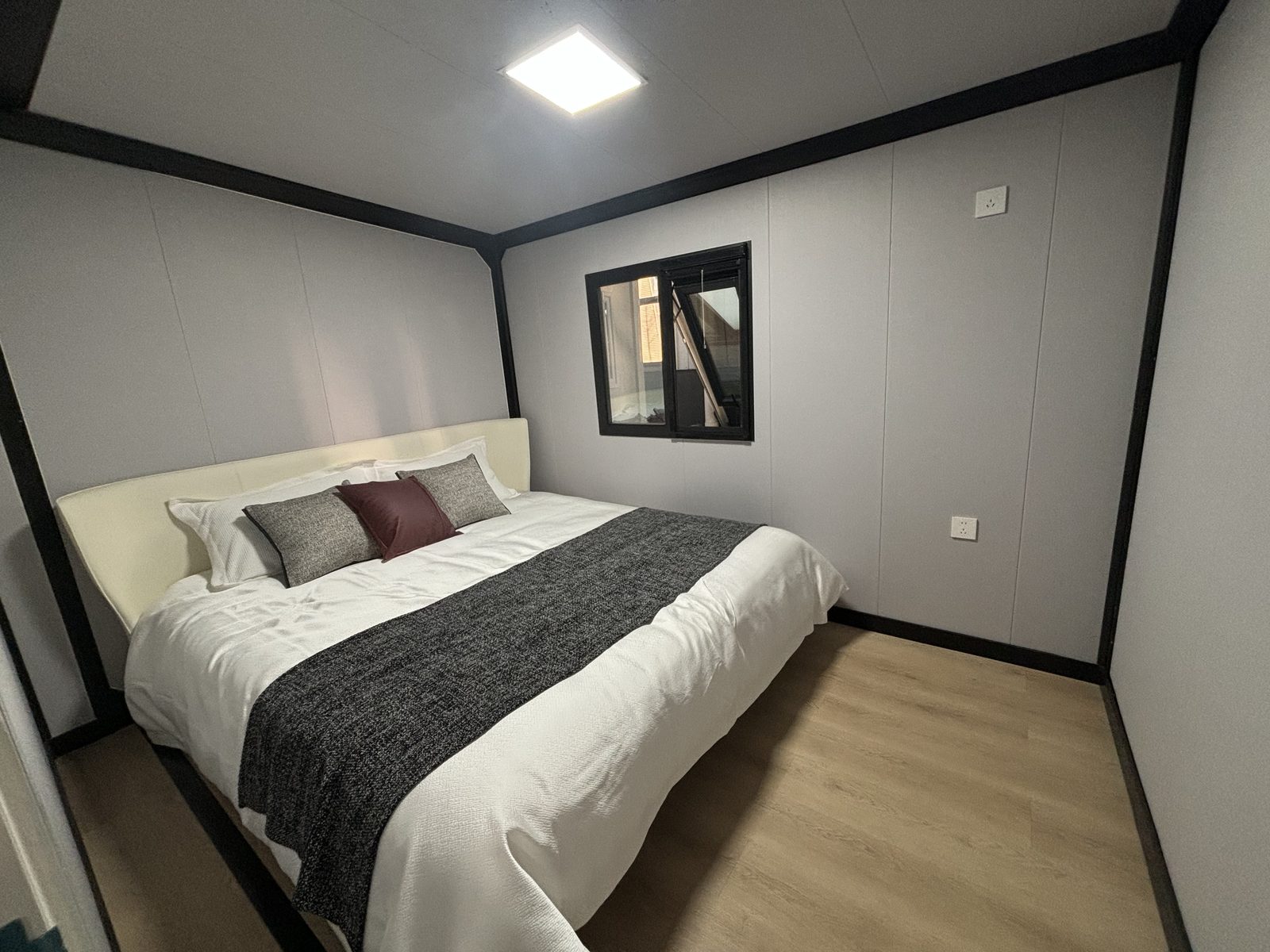 20ft Expandable Container House with Open-Air Terrace | 38 sqm