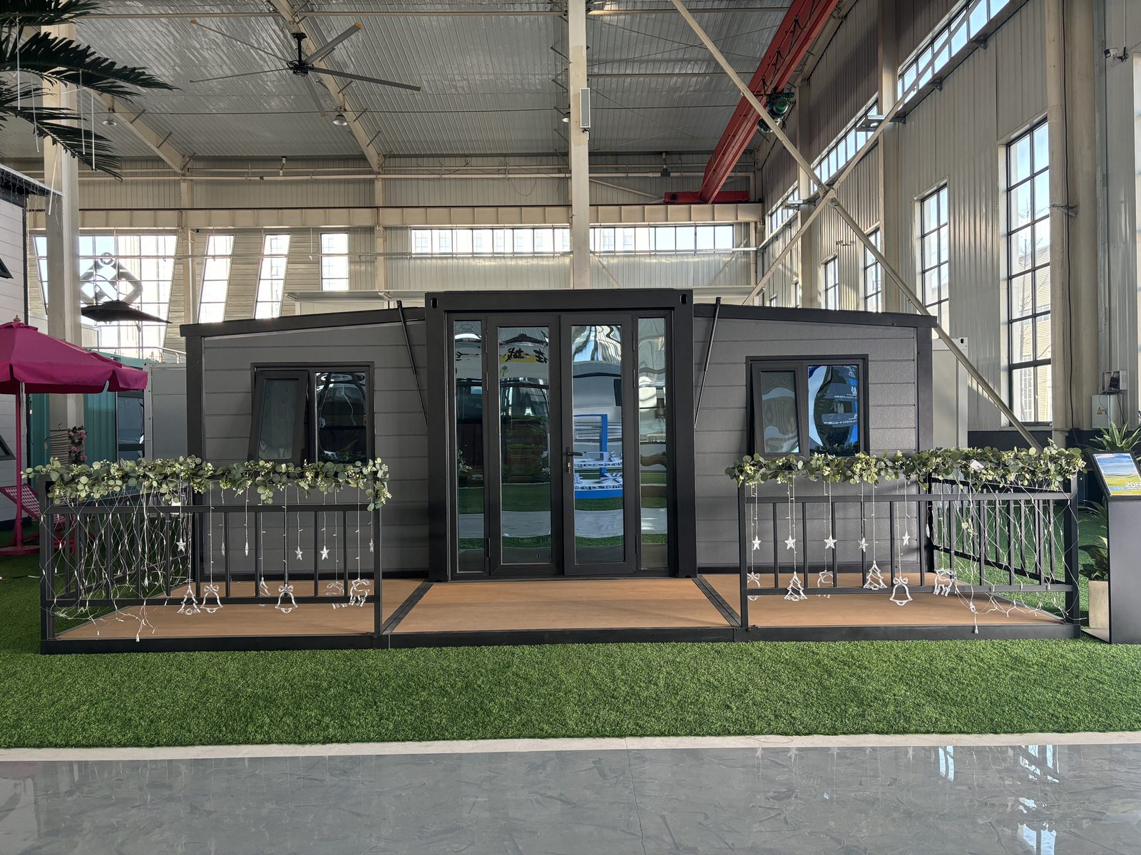 20ft Expandable Container House with Open-Air Terrace | 38 sqm