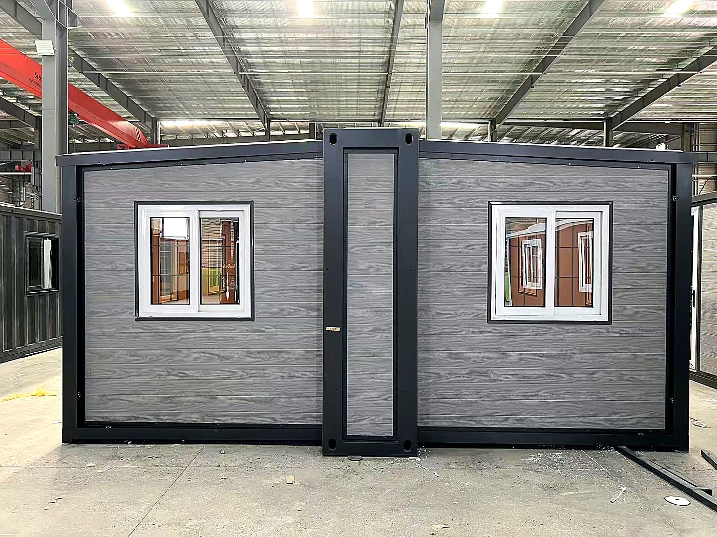 28m² Small-700 20FT Expandable Container House