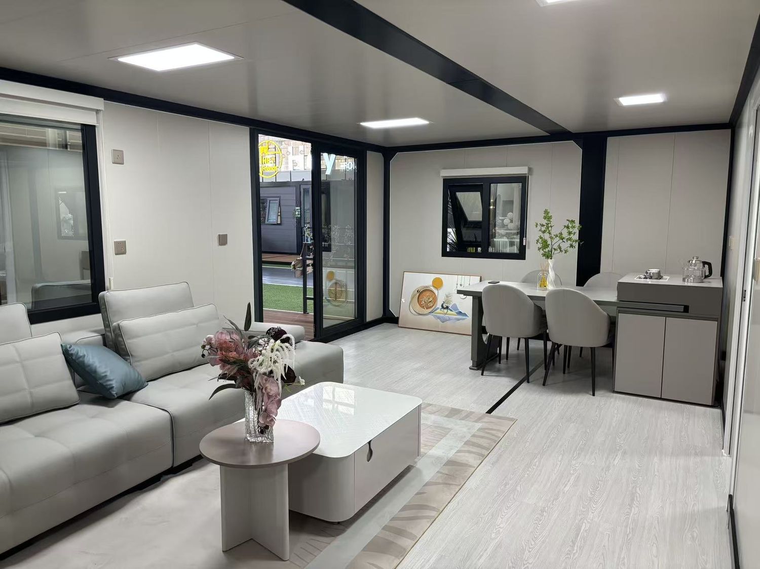40ft Wood Grain Expandable Container House | 73 sqm Warm Timber-Look Fold-Out Home