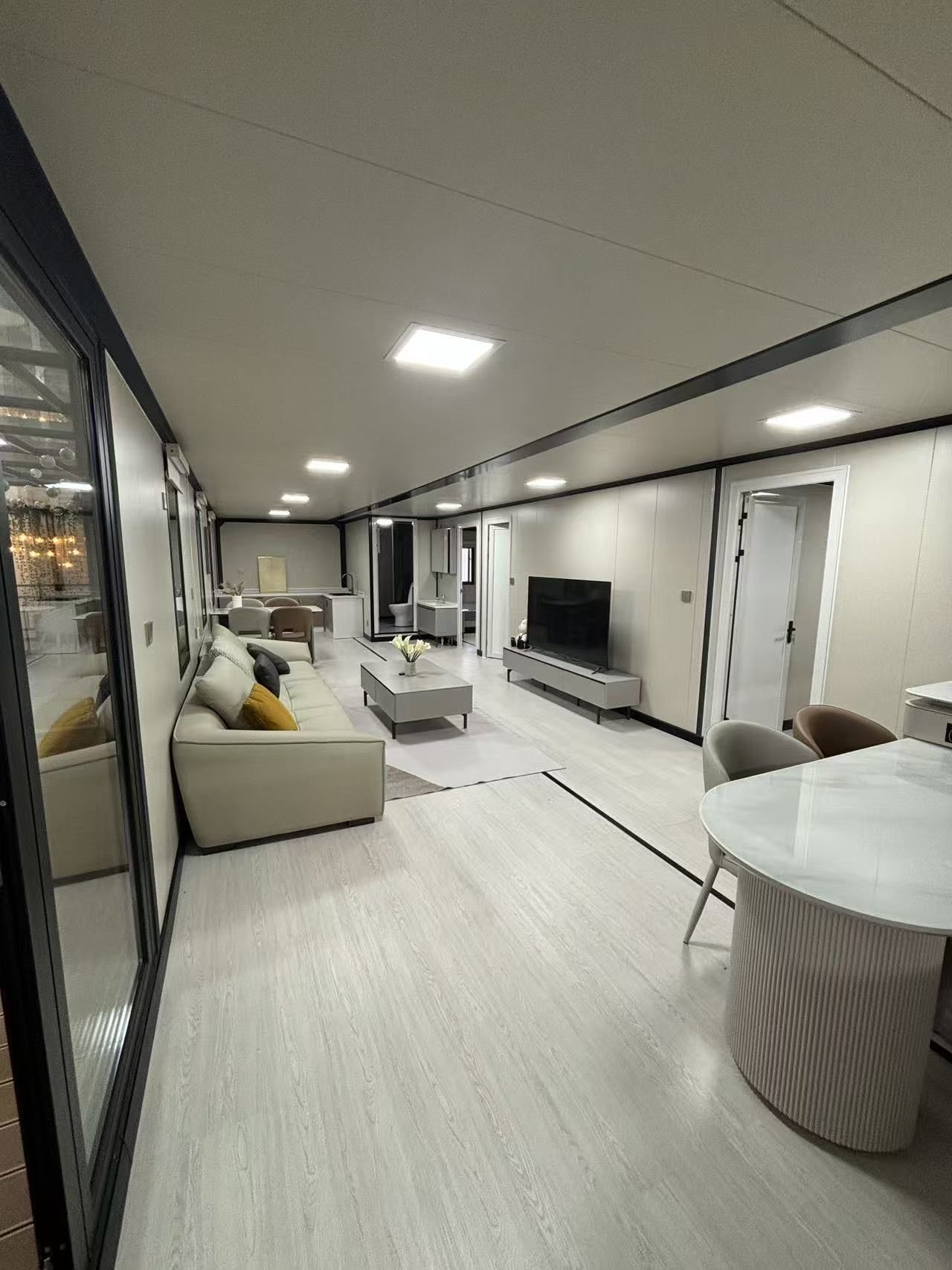40ft Wood Grain Expandable Container House | 73 sqm Warm Timber-Look Fold-Out Home