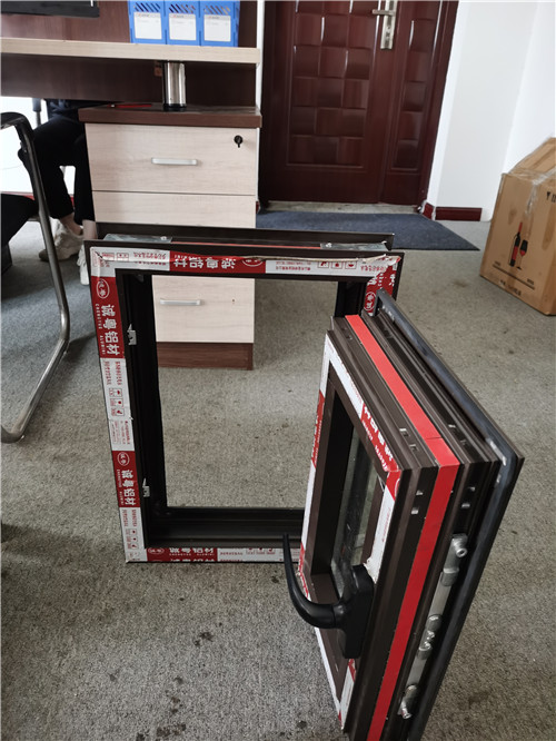 65系列铝合金耐火窗
