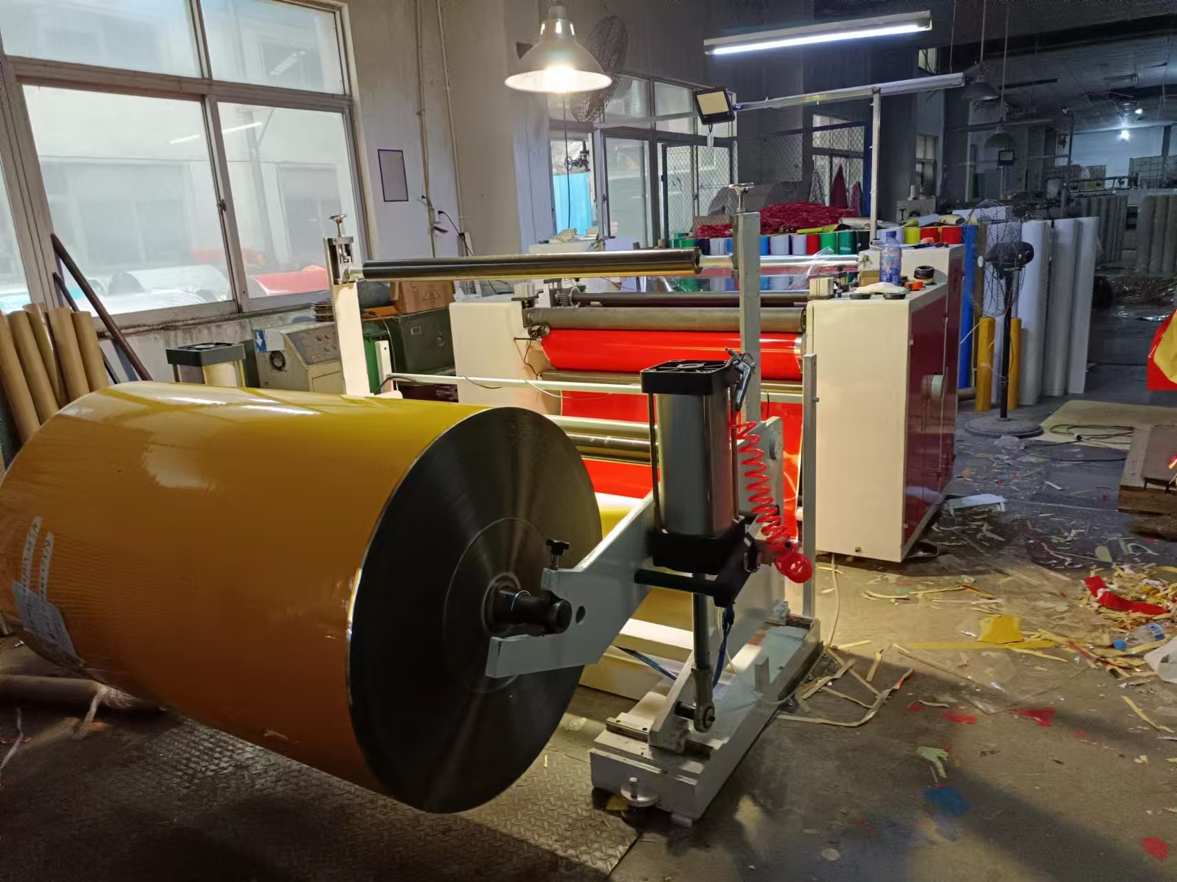 复合膜双圆刀分切机