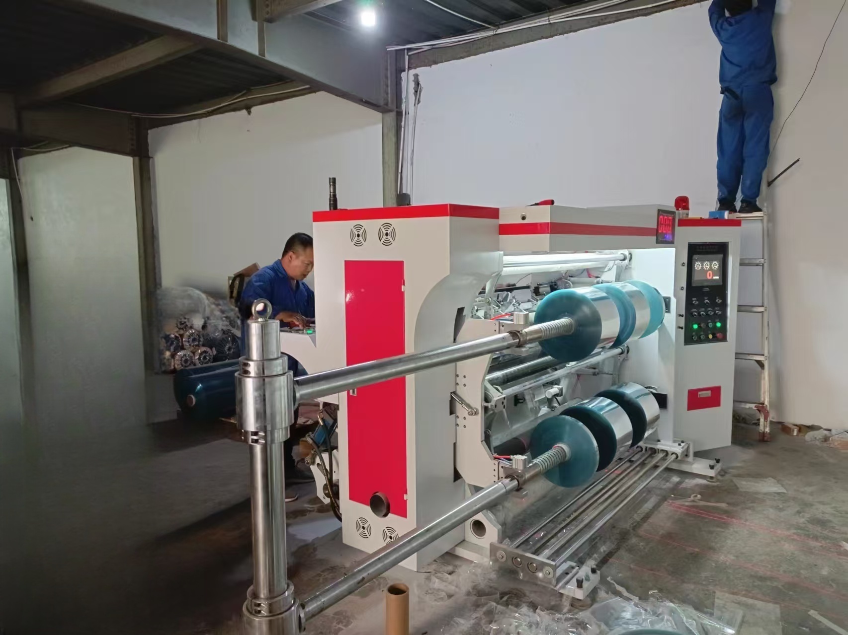 薄膜高速分切机