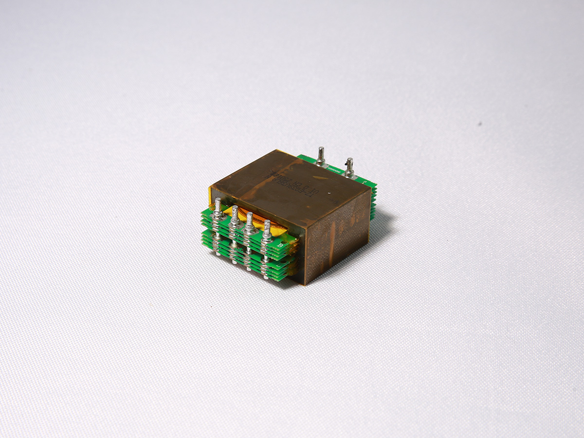 PCB板叠加型主变压器