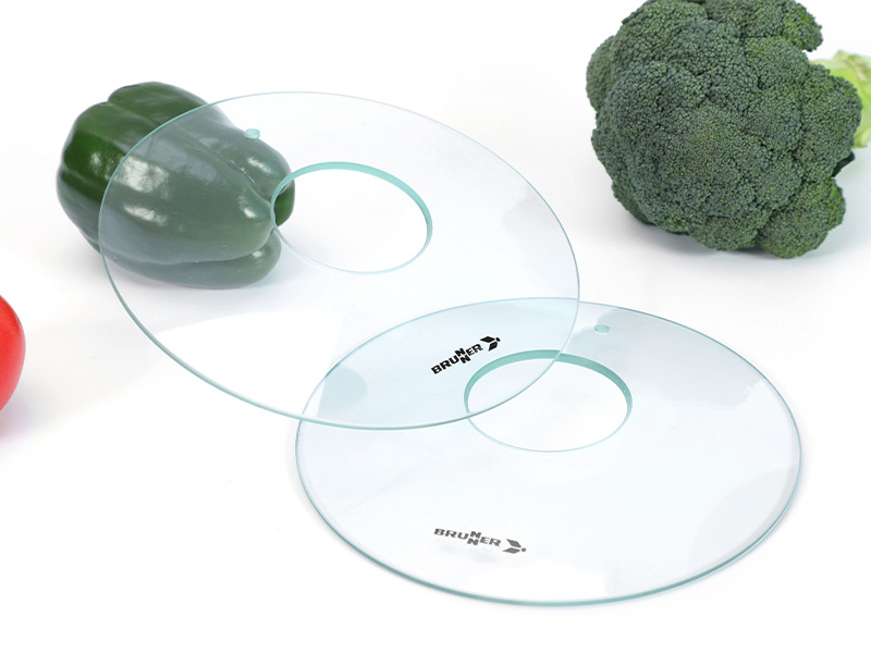 Large-Pore Glass Cover