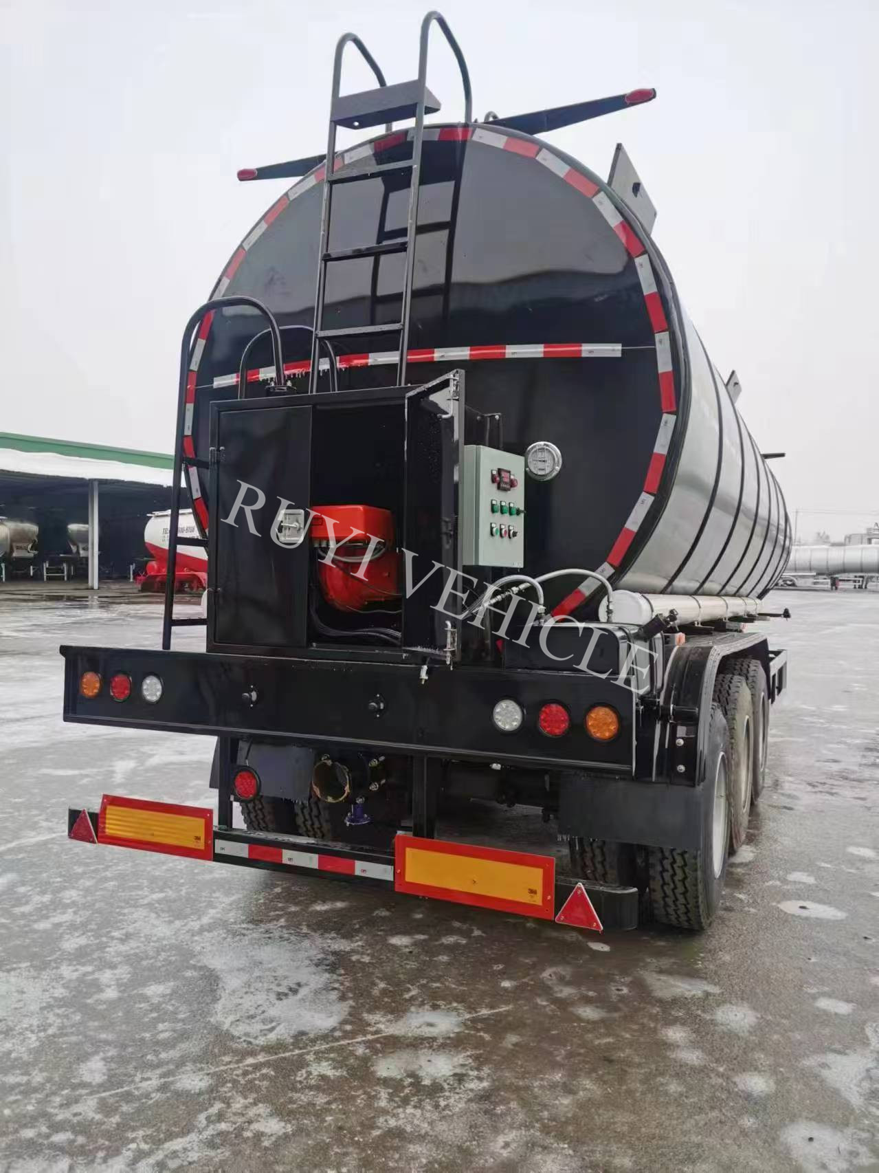 30 Cubic Asphalt Tank