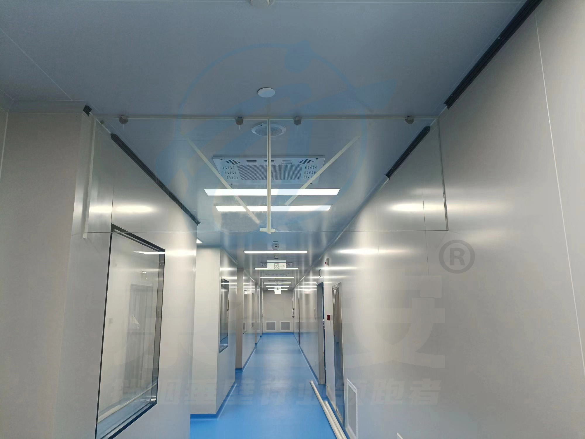 实验室固定玻璃挡烟垂壁