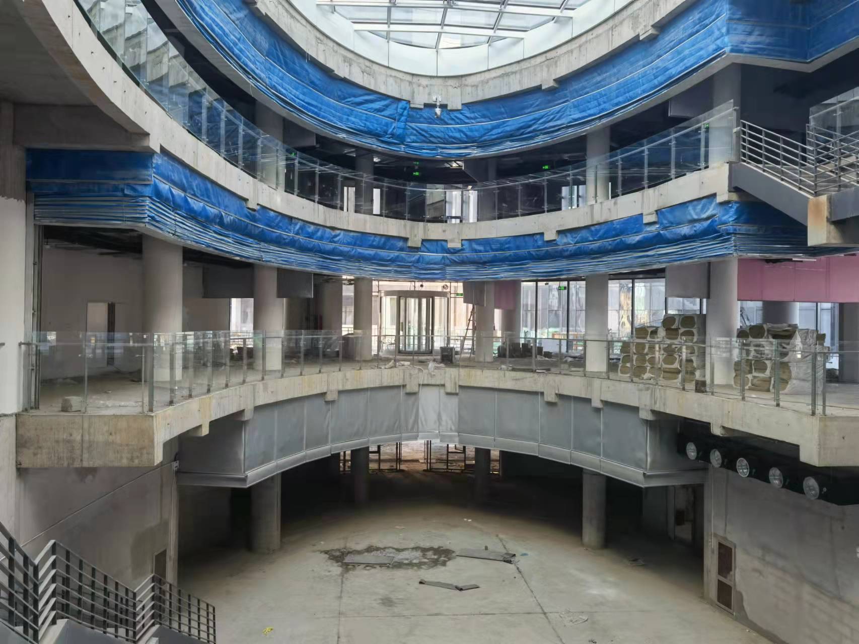 折叠提升型防火卷帘门