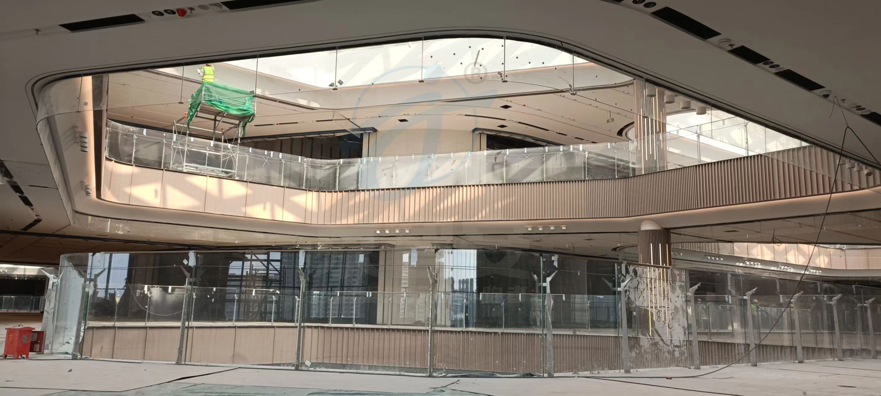 固定圆形玻璃（商场）