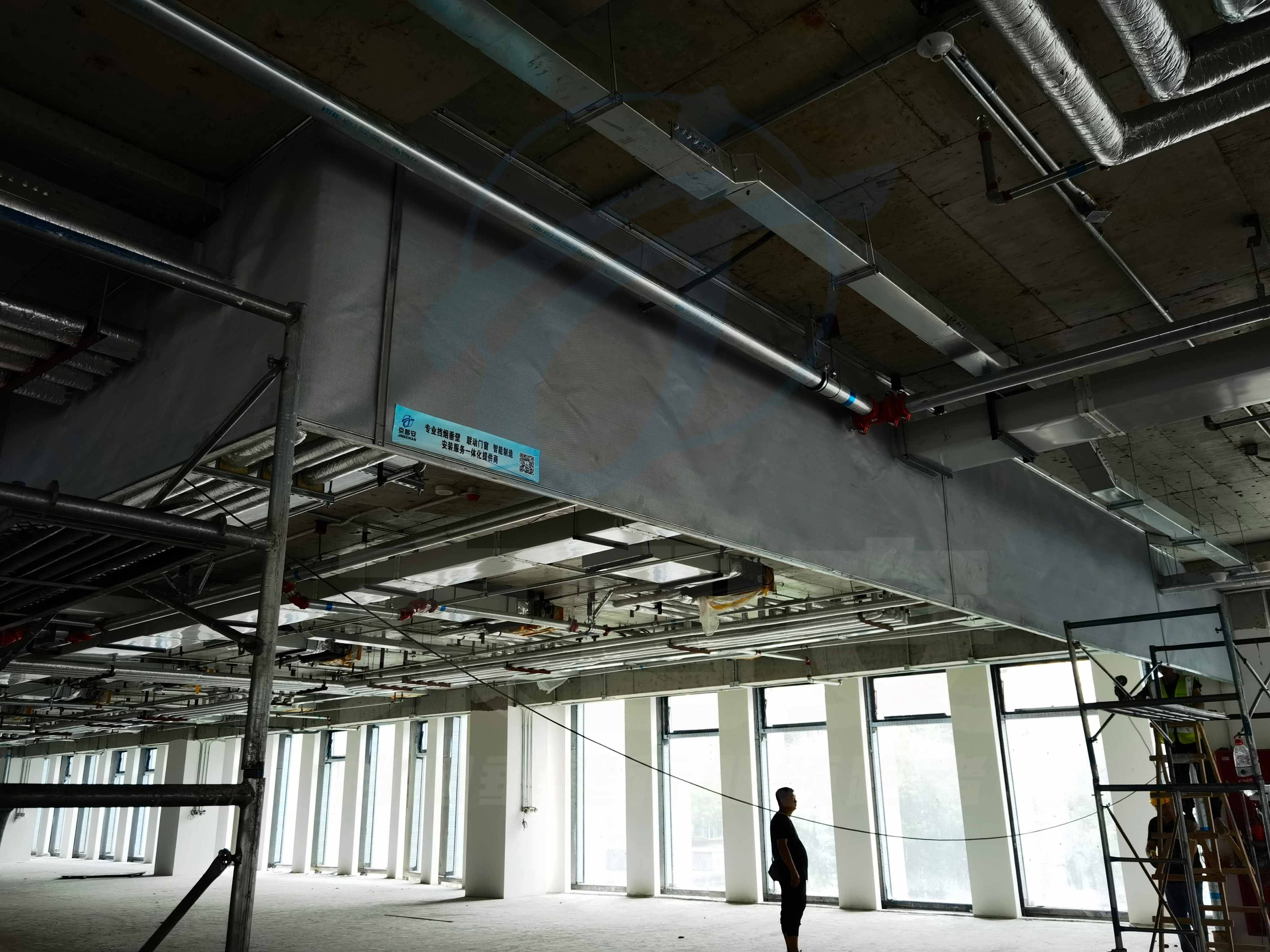 固定L形挡烟垂壁