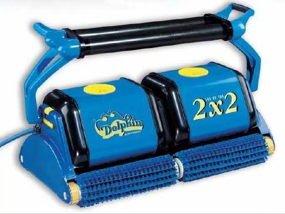 游泳池海豚全自动吸污机