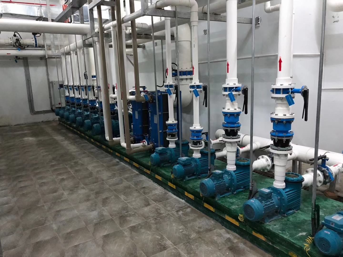 游泳池循环过滤系统工程建设