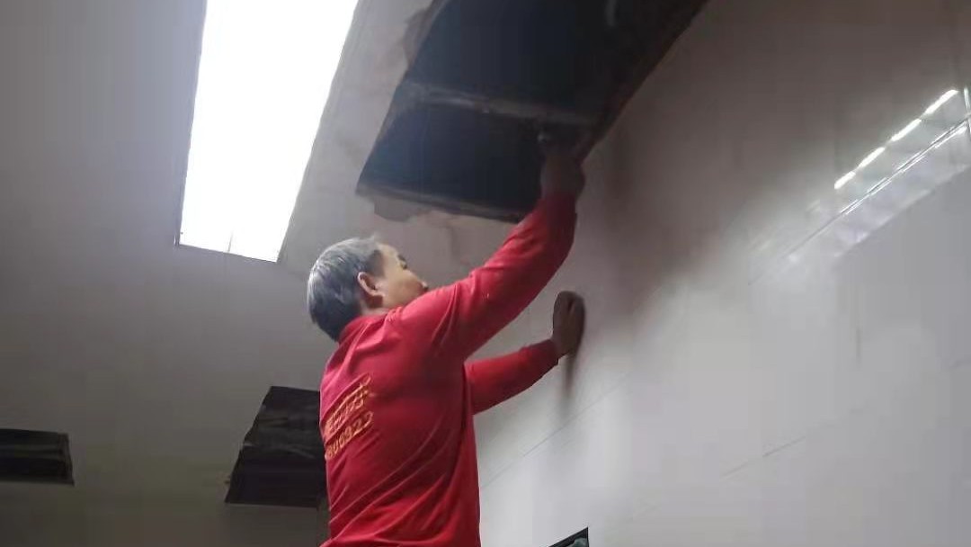 屋面局部补漏维修95