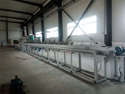 北京某公司推拉式真空退火炉（钛合金处理）