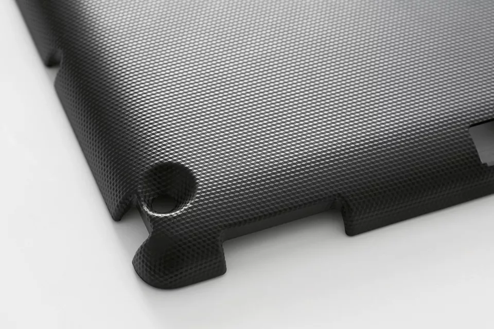 smartphone-etched-by-laser