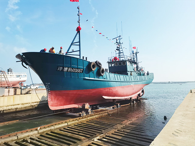 RCXY8202 type 38.8-6.4-meter trawl fishing boat