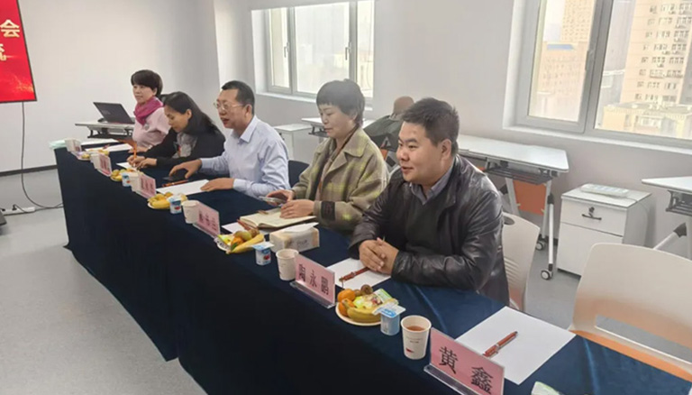 74.7 到访亿企赢，共谋合作共赢新篇章——新疆银穗财税服务集团与亿企赢网络科技有限公司新疆分公司交流纪实