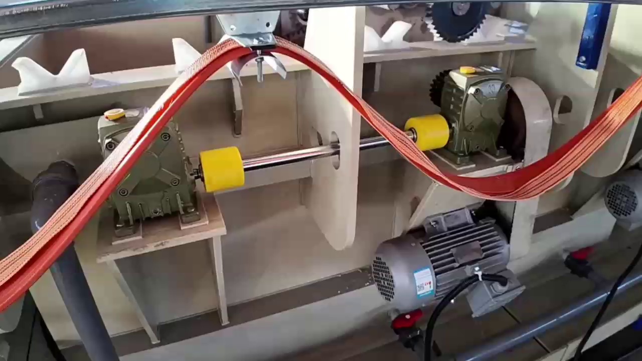 Fully automatic chemical nickel production line
