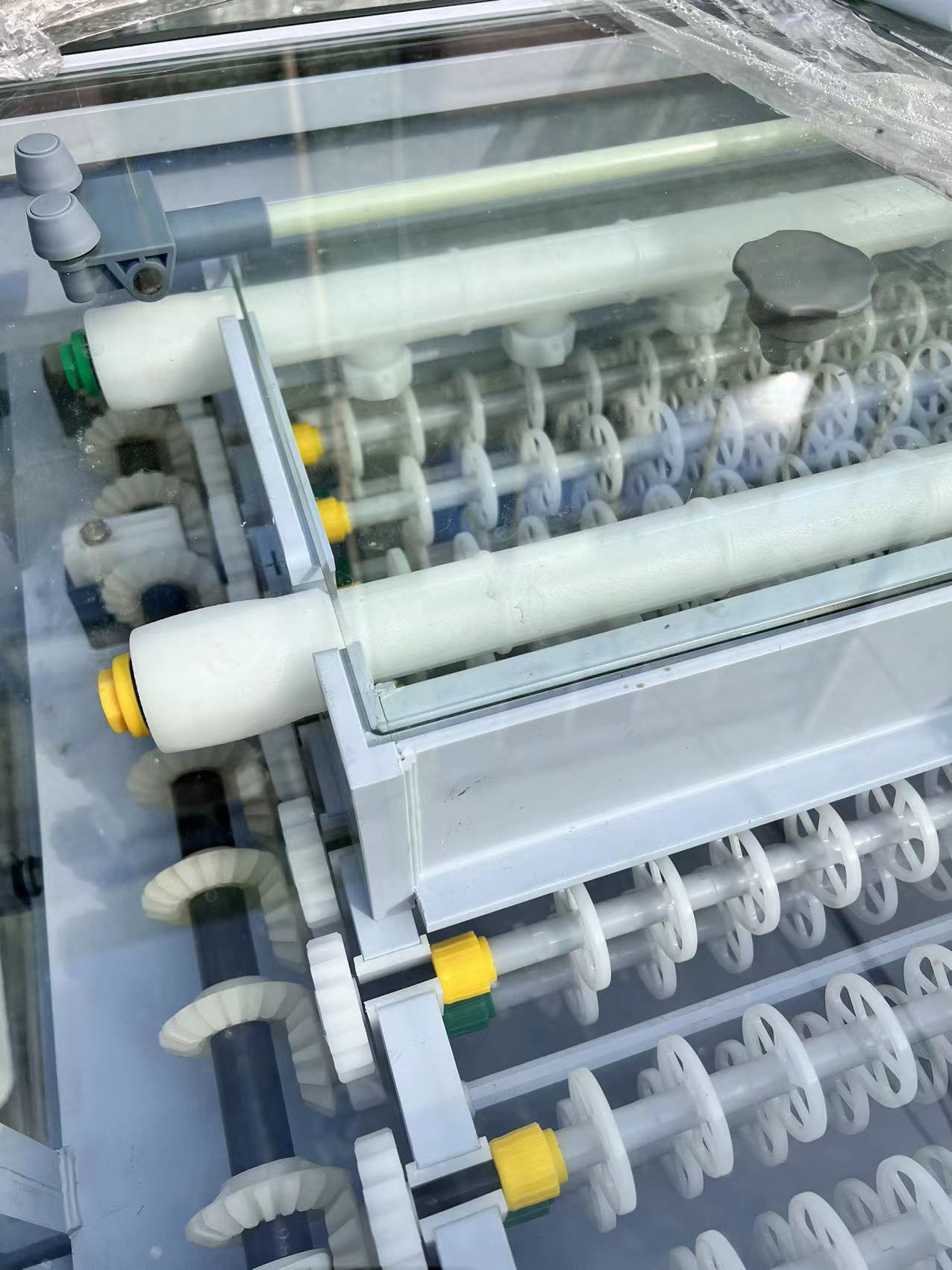 Continuous Vertical Glass Etching Line
