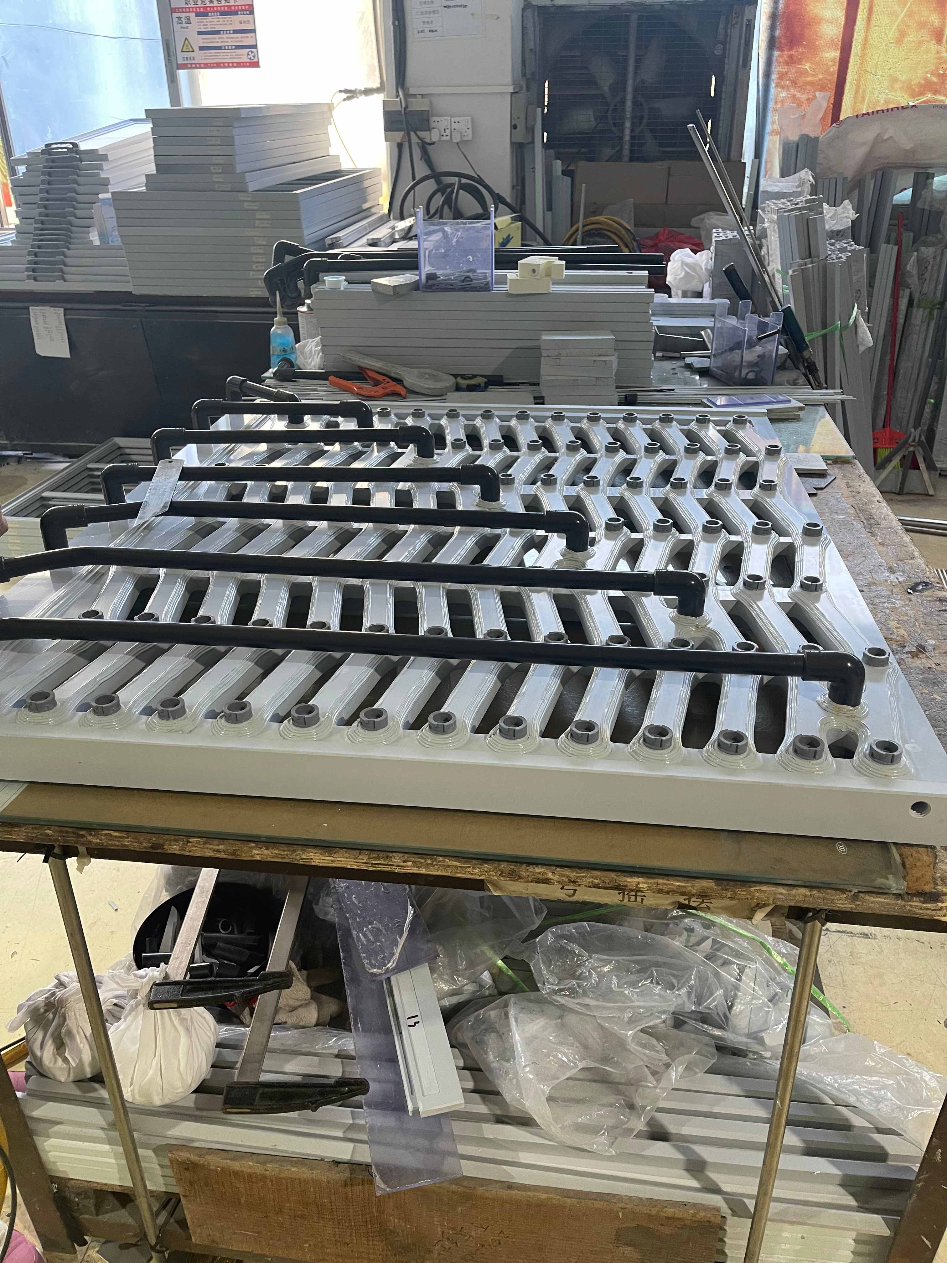 Ultra-thin version vacuum precision etching machine