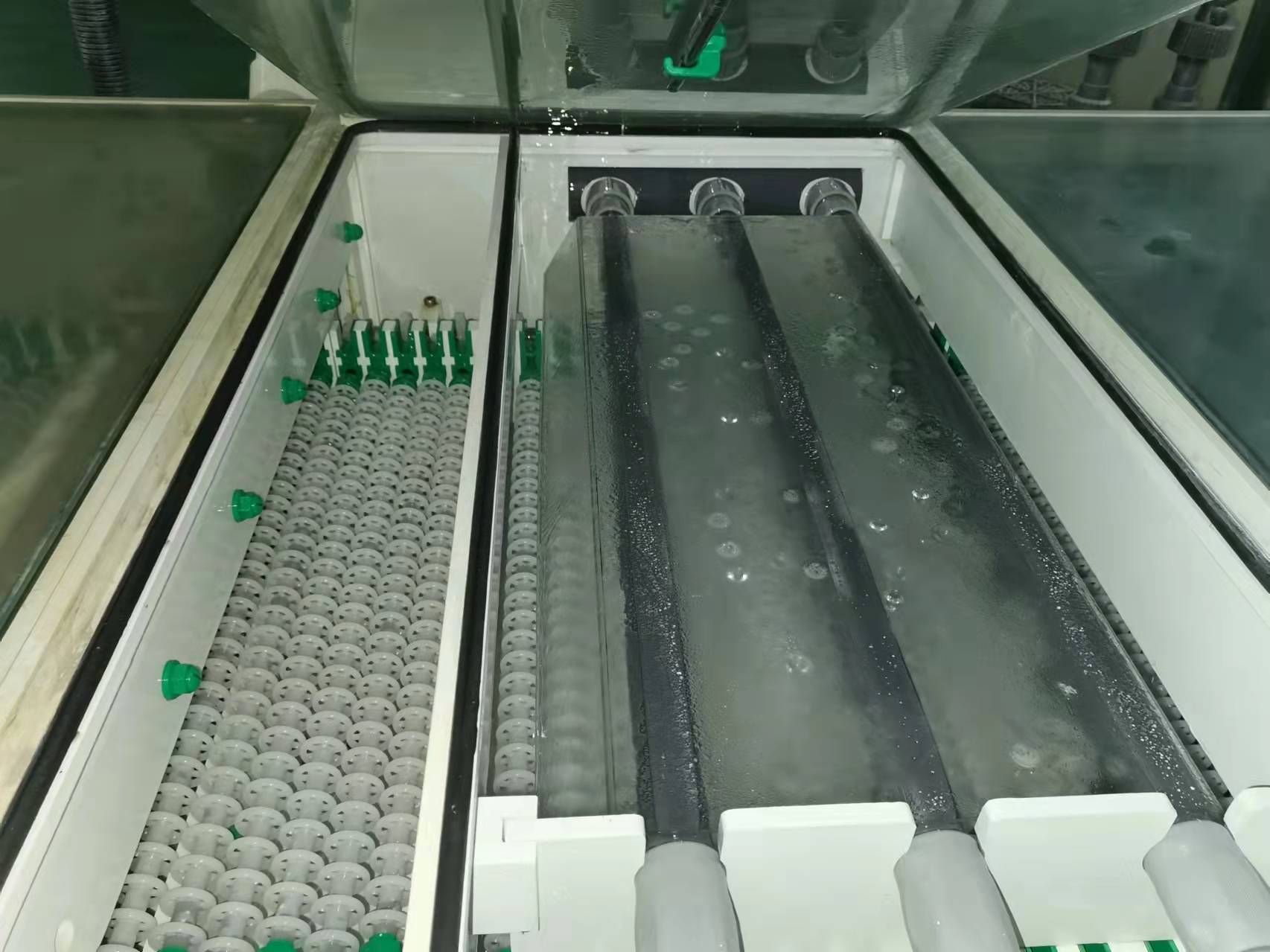 Aluminium platinum roll-to-roll etching line