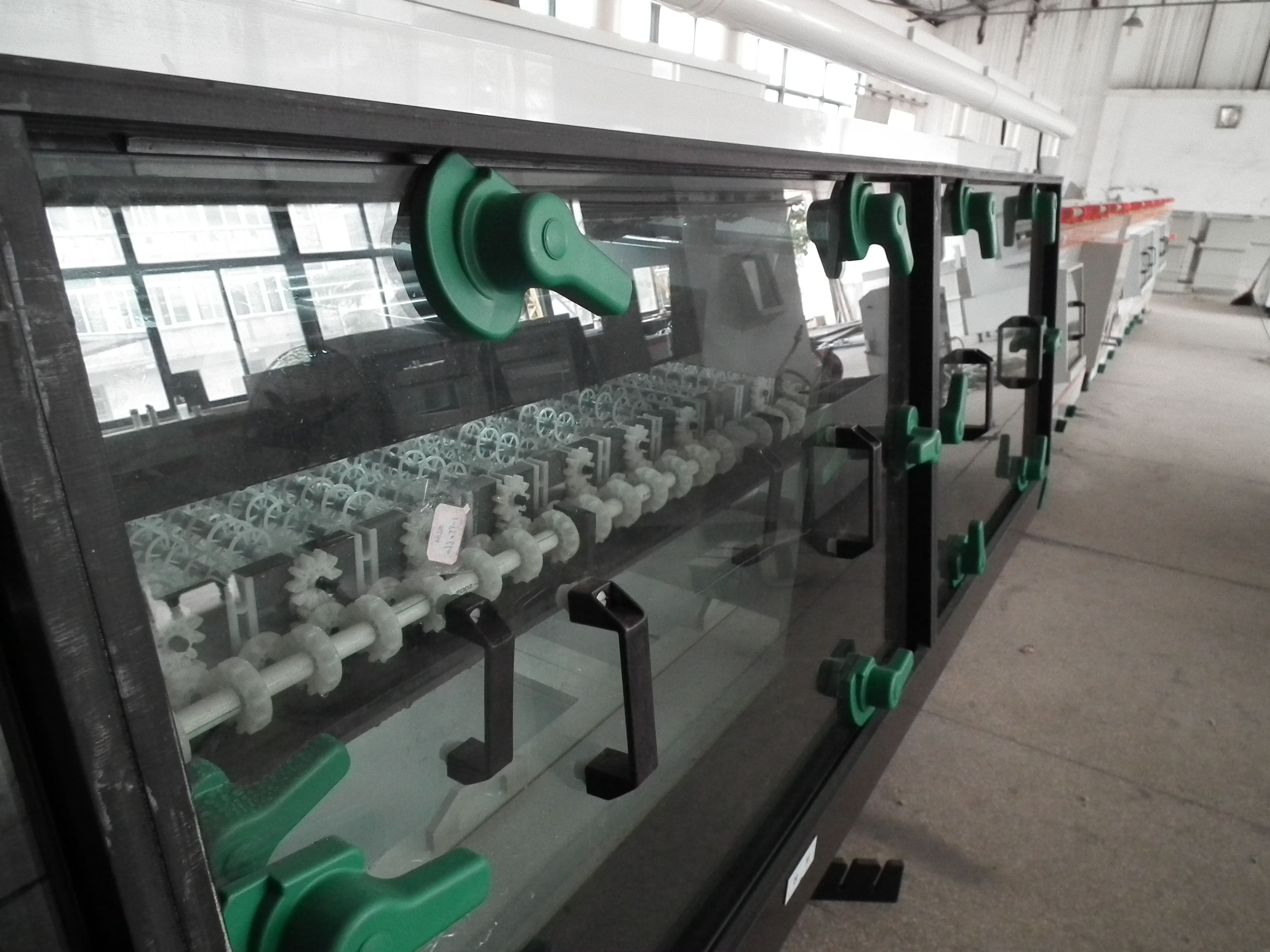 Continuous Horizontal Glass Etching Line