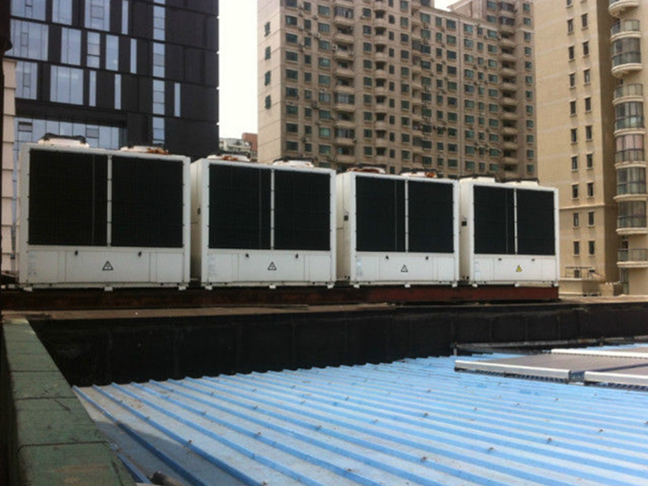 施工内容：光谷广场格力风冷模块机
