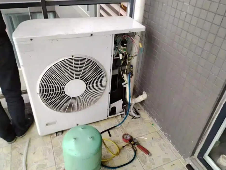 施工内容：南湖家用空调安装