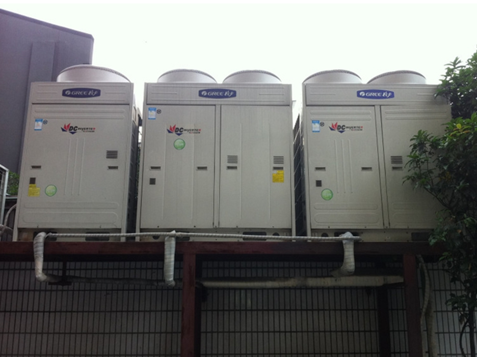 施工内容：江夏中医院多联机安装