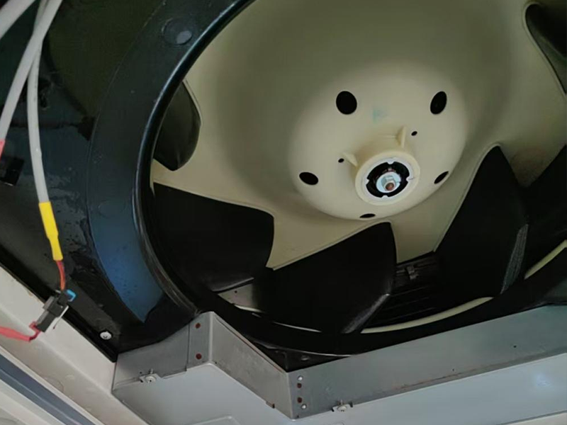 施工内容：武汉市大方高级中学吸水井高压高温蒸汽清洗