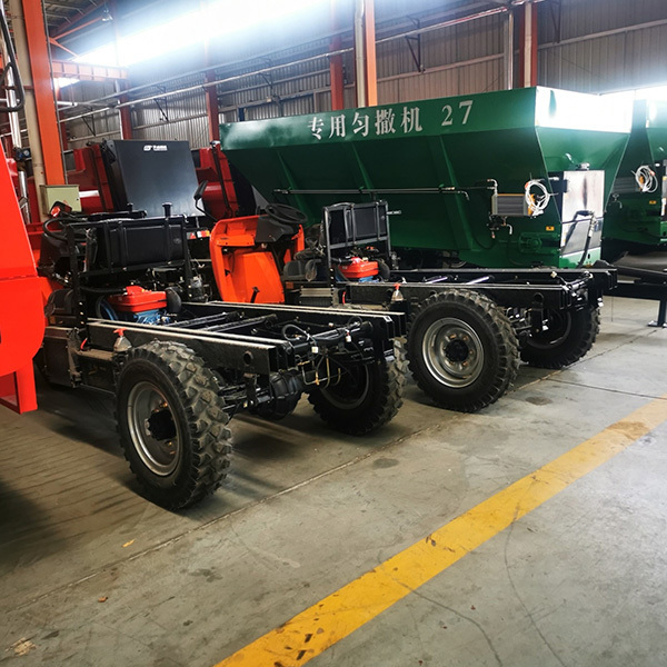 Tiansheng Machinery 2FZGB-SL series three-wheeled self-propelled fertilizer spreader