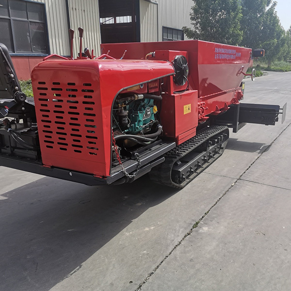 Tiansheng 2FZGB series tracked self-propelled manure spreader, Dragon Fruit manure spreader