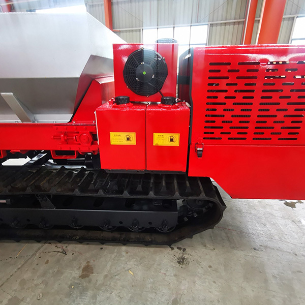 Tiansheng 2FZGB-2.0A tracked fertilizer spreader manure spreader dragon fruit manure spreader greenhouse manure spreader