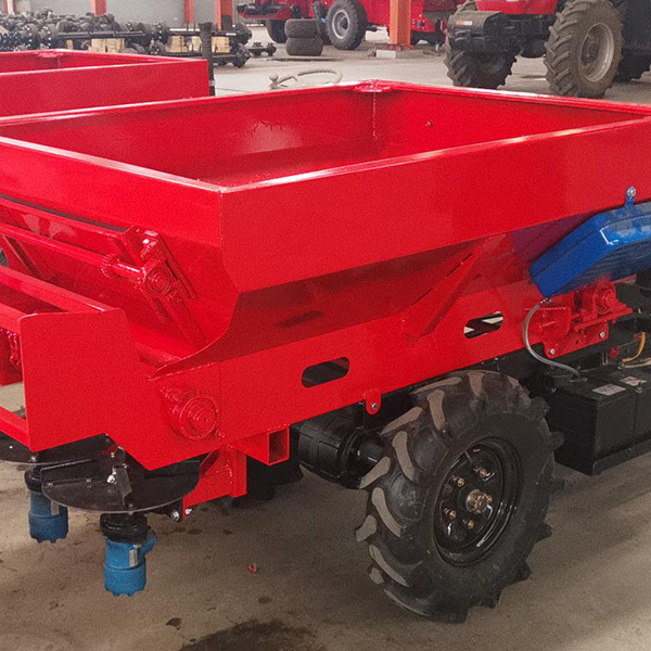 2FZGB-1SL three-wheeled self-propelled manure spreader, greenhouse fertilizer spreader