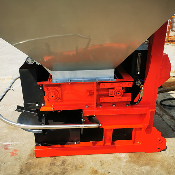Tiansheng Machinery Hanging Manure Spreader Backpack Manure Spreader 2FGB-2BMX
