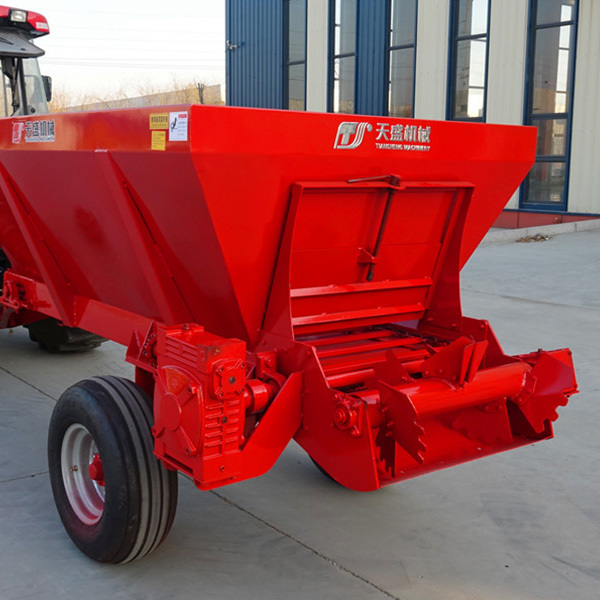 Jilin Nong'an County fresh chicken manure spreader, manure spreader hot sale Tiansheng Machinery 2FGH--3H series