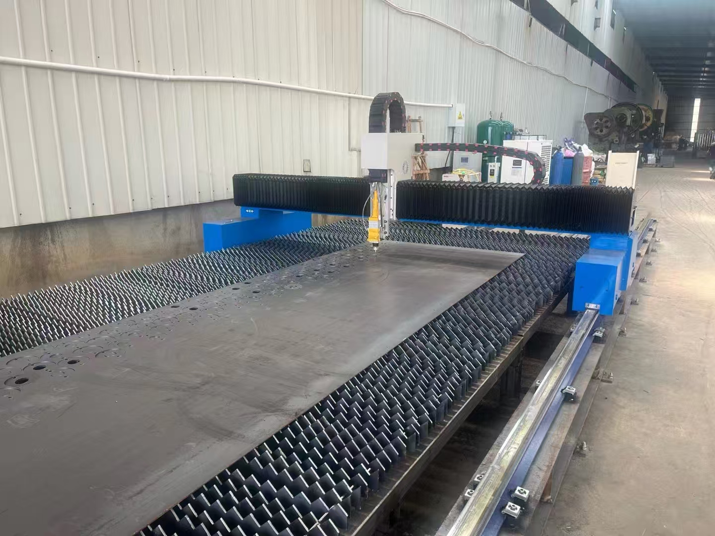 地轨式龙门激光切割机20000W