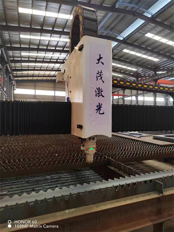地轨式龙门激光1