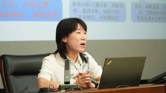 99.4 新疆财税会客厅走进天润乳业，共话数字化赋能高质量发展