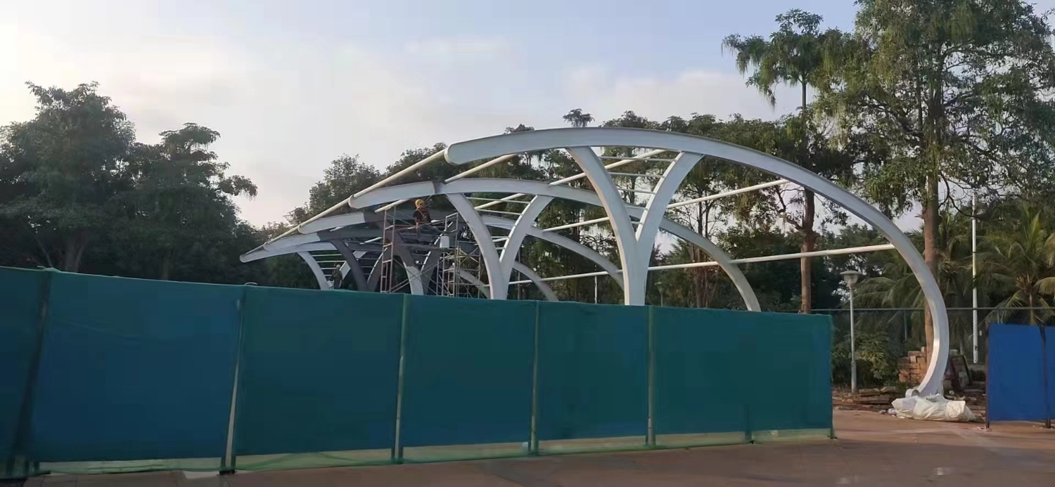 儋州新英湾小学看台及车棚