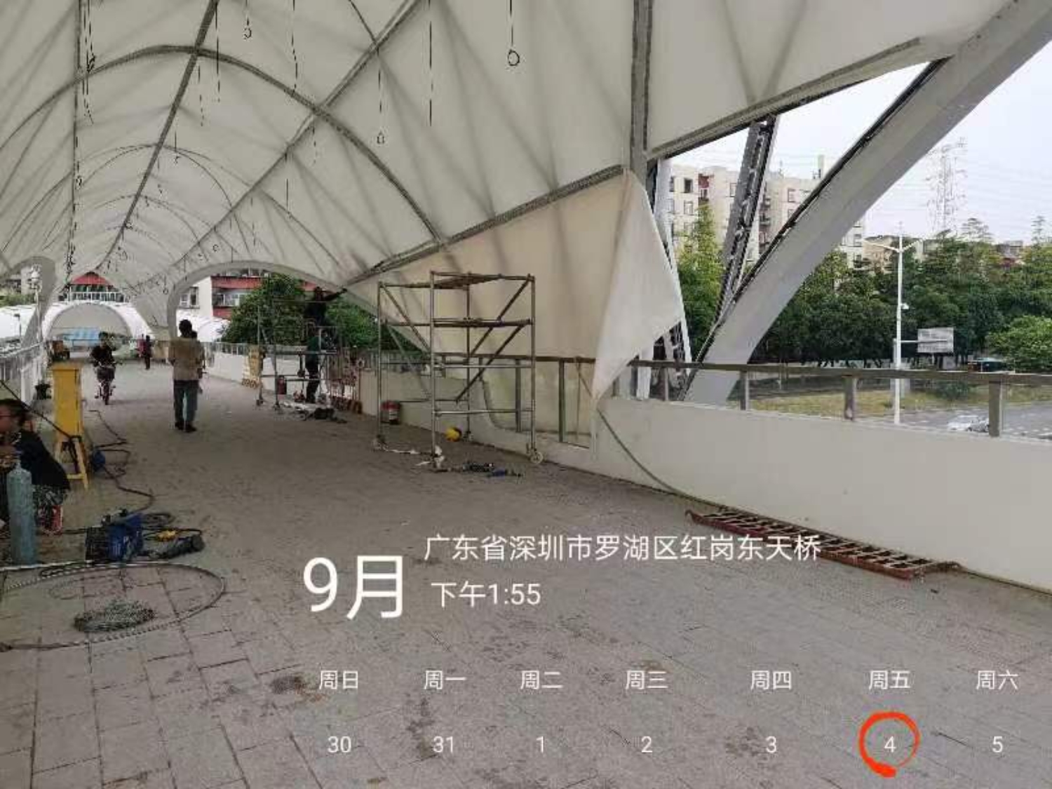 红岗天桥PTFE膜结构